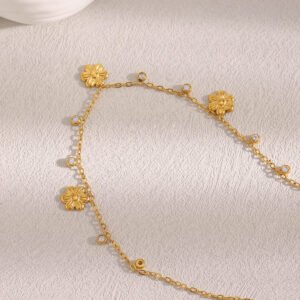 European and American Cross-Border Light Luxury, Niche, Exquisite, and High-End Necklace, 18K Gold-Plated Stainless Steel Zircon Flower O-Shaped Necklace for Women