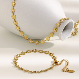 European and American fashion, stylish, niche, and fashionable jewelry, stainless steel 18K gold-plated imitation pearl double-layer bracelet for women