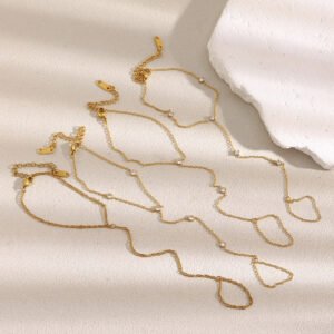 European and American fashionable, elegant, retro, personalized, creative earrings, stainless steel 18K gold-plated, online celebrity shell tassel earrings for women