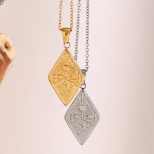 European and American fashion, geometric retro, personalized pendant, stainless steel 18K gold-plated diamond-shaped sun and moon pendant necklace for women