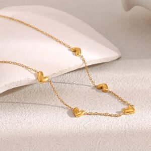 European and American cross-border hot-selling elegant and versatile exquisite necklace, 18K gold-plated stainless steel oblique heart-shaped O-shaped necklace.