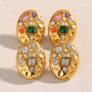 European and American cross-border exquisite light luxury, niche, vintage-style commuter earrings, stainless steel 18K gold-plated oval stud earrings with full diamonds.