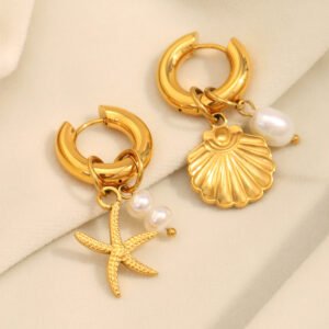 European and American cross-border INS style summer beach style, 18K gold-plated stainless steel shell and starfish pearl pendant earrings for women.