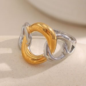 European and American fashion temperament niche personality Internet celebrity hand ornament stainless steel plated 18K gold plated creative ring chain ring for women