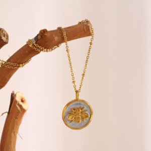 European and American fashion, stylish, geometric, creative, and individual earrings, stainless steel 18K gold-plated oval earrings, a light luxury for women